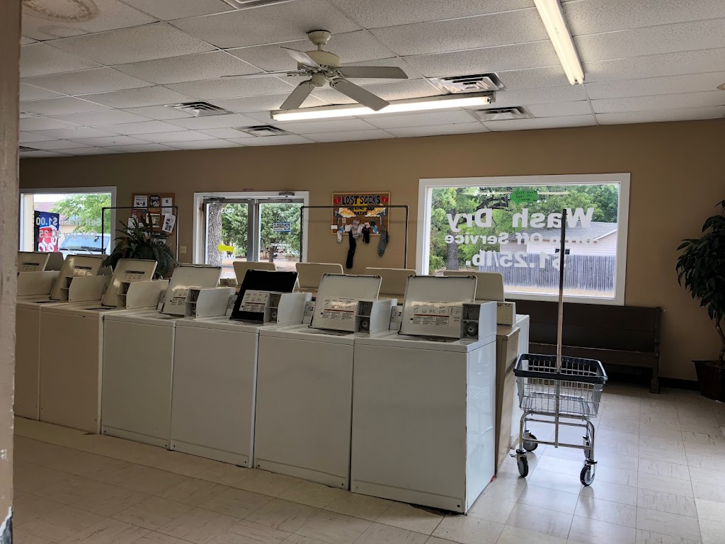 Bridgeport Laundromat | 1403 16th St #2500, Bridgeport, TX 76426, USA | Phone: (940) 255-5152