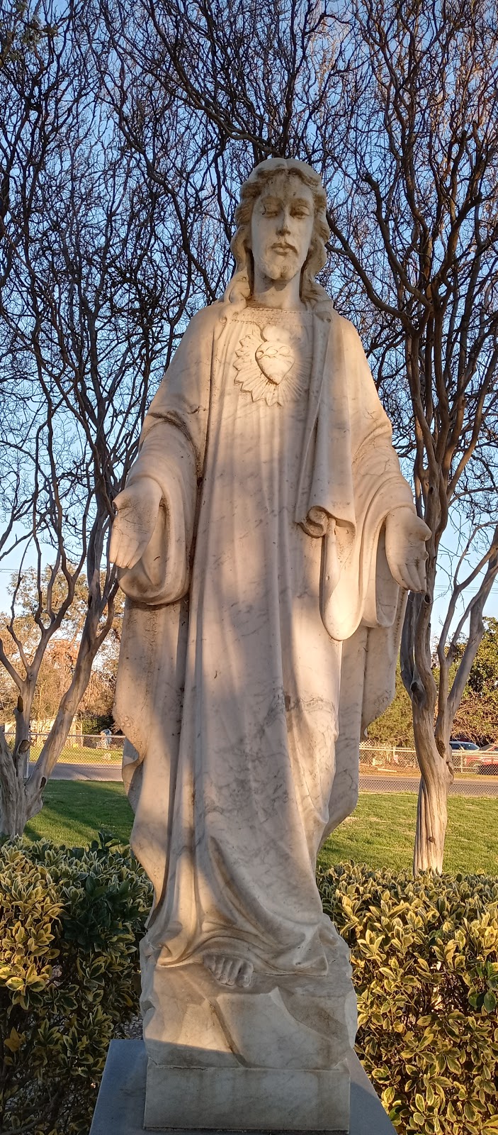 Madera Cemetery District | 1301 Roberts Ave, Madera, CA 93637, USA | Phone: (559) 674-8826