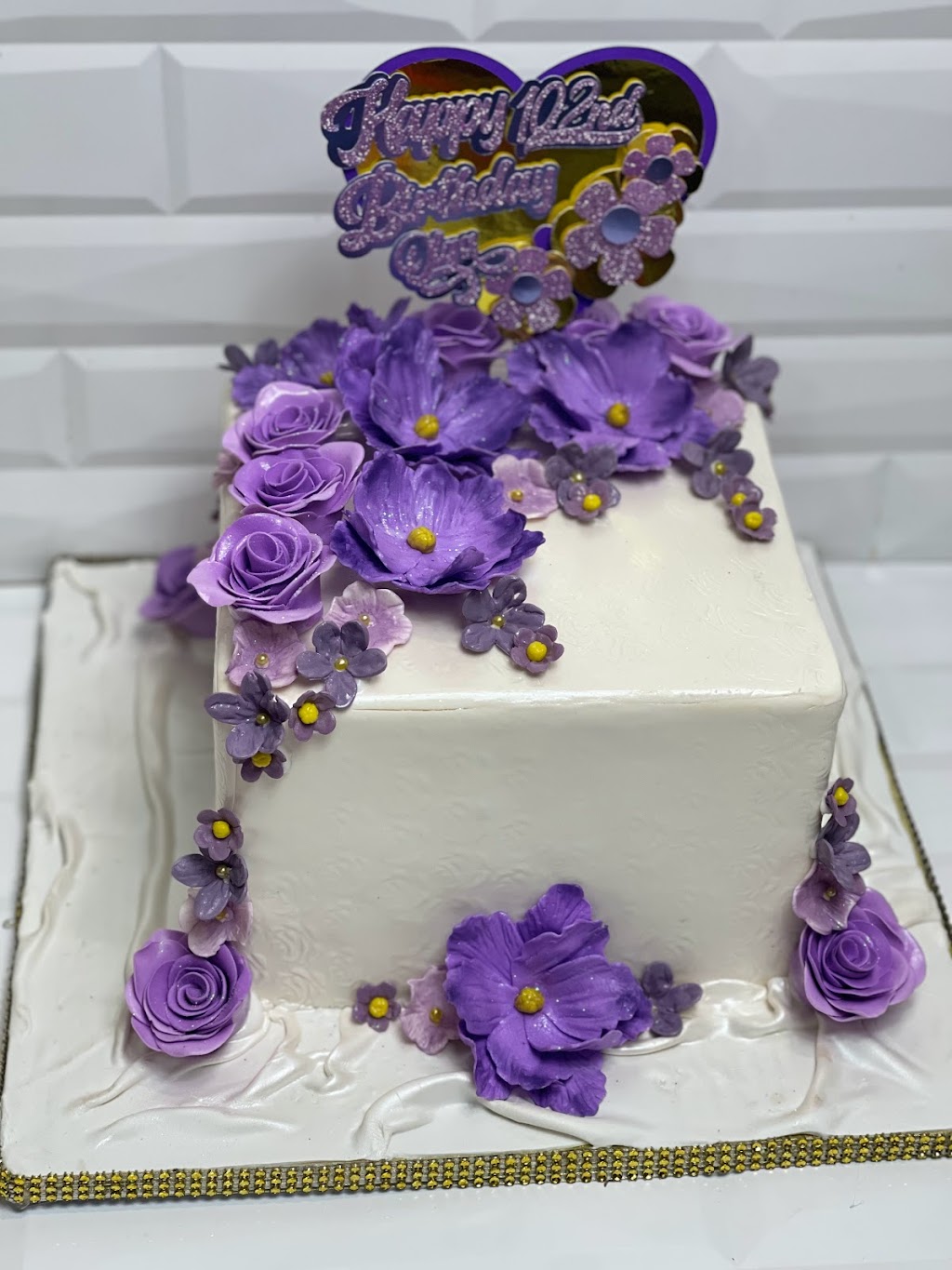 Frenchys Cake Designs LLC | 910 Riverside Dr, New York, NY 10032, USA | Phone: (646) 248-1044