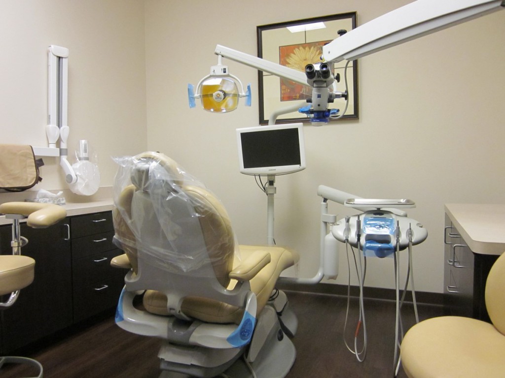 Dallas City Endodontics | 4475 Adler Dr #103, Dallas, TX 75211, USA | Phone: (214) 331-7275