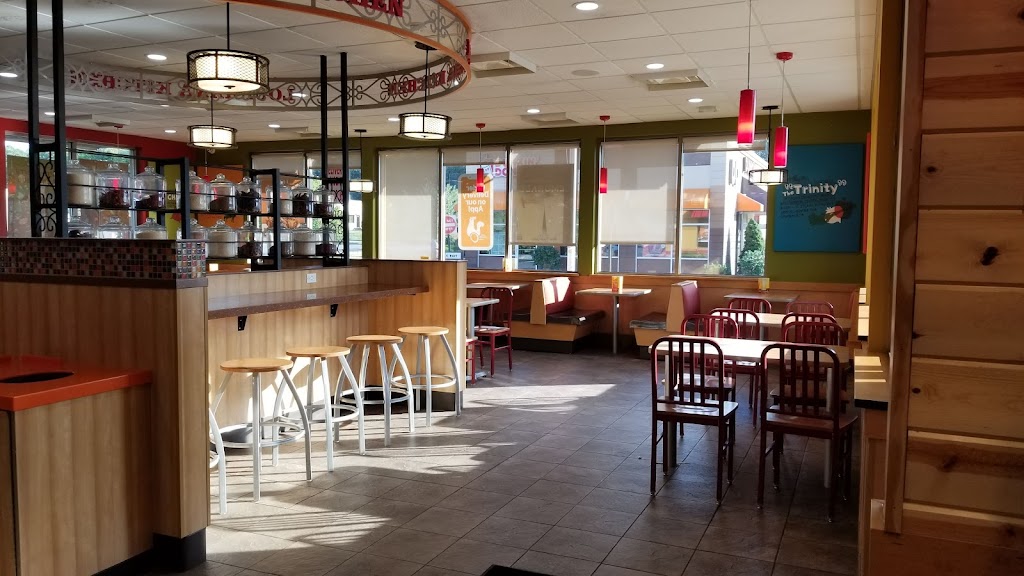 Popeyes Louisiana Kitchen | 36 US-9 North, Morganville, NJ 07751, USA | Phone: (732) 536-8200