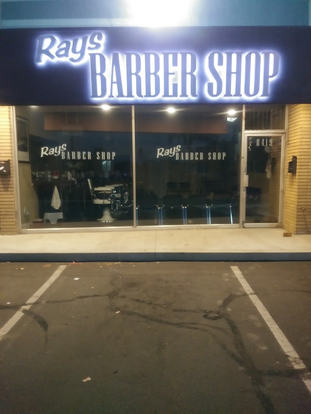 Rays Barbershop | 8423 Rosemead Blvd, Pico Rivera, CA 90660, USA | Phone: (562) 606-3676