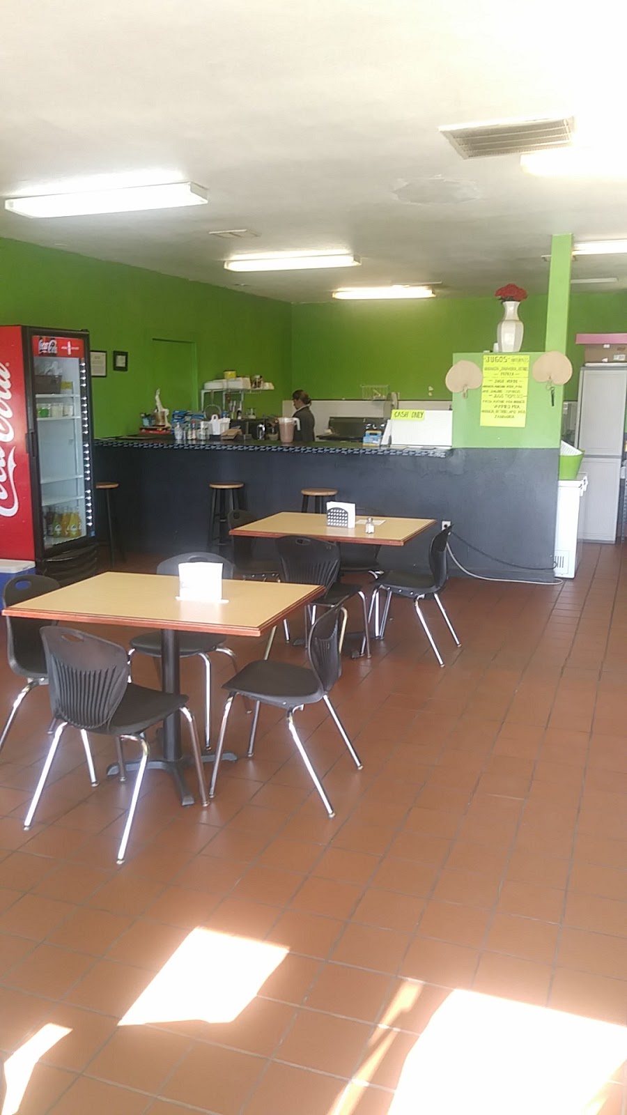 Мексикански ресторант "Цветето на Мичоакан" | 2220 W Tahoe Ave, Caruthers, CA 93609, USA | Phone: (559) 317-1849