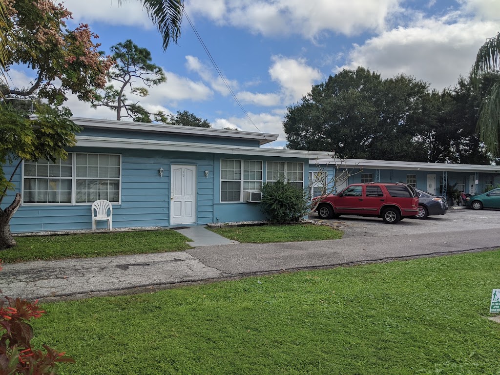 Cardinal Court Mobile Home Park | 10545 Seminole Blvd, Largo, FL 33778 | Phone: (727) 392-6839