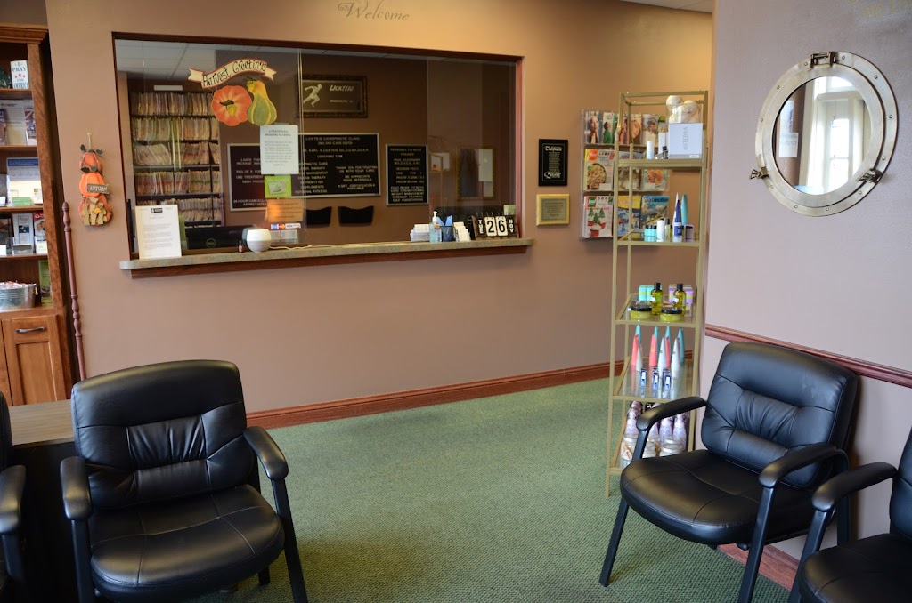 Lickteig Chiropractic SC | 11649 N Port Washington Rd, Thiensville, WI 53092, USA | Phone: (262) 240-2273