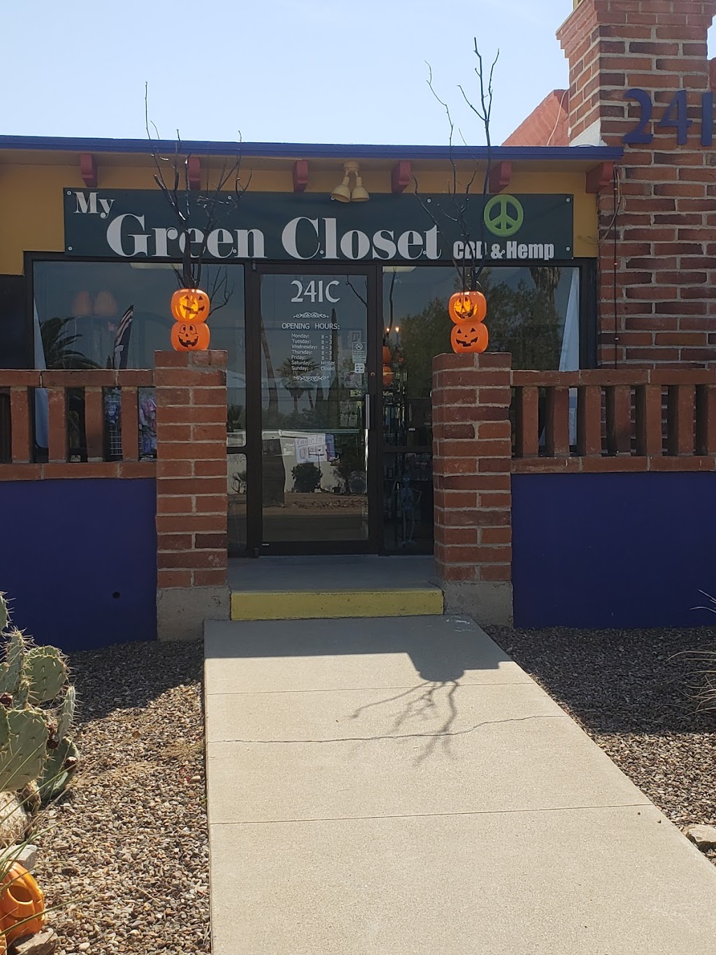 My Green Closet CBD | 241 W Esperanza Blvd, Green Valley, AZ 85614 | Phone: (425) 773-2045