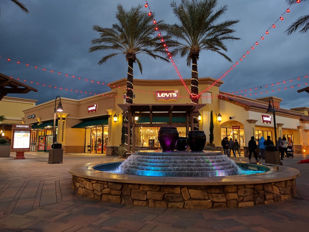 Levis Outlet Store | 48400 Seminole Dr Suite - 300, Cabazon, CA 92230, USA | Phone: (951) 849-0125