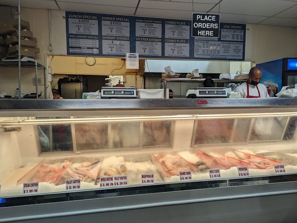 Family Fish Market | 18503 Avalon Blvd, Carson, CA 90746, USA | Phone: (310) 515-5352