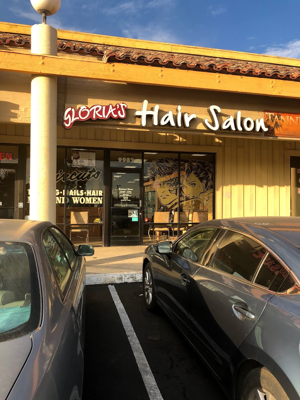 Glorias Hair Salon & Spa | 9982 Bloomington Ave, Bloomington, CA 92316, USA | Phone: (909) 873-8649