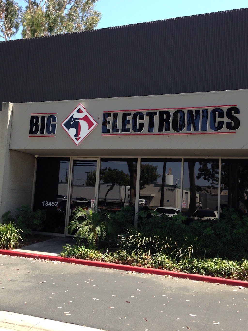 CAR STEREO WHOLESALE "KCL" | 7341 Orangethorpe Ave, Buena Park, CA 90621 | Phone: (310) 696-6632