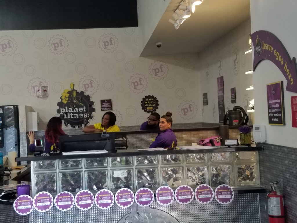 Planet Fitness | 3233 SE Maricamp Rd #500, Ocala, FL 34471, USA | Phone: (352) 624-7301