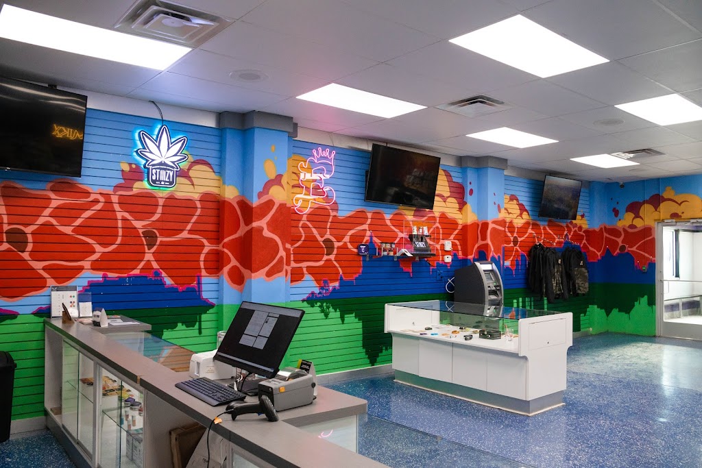 The Flower Bowl Recreational Marijuana Dispensary | 10196 W Jefferson Ave, River Rouge, MI 48218, USA | Phone: (313) 678-9700