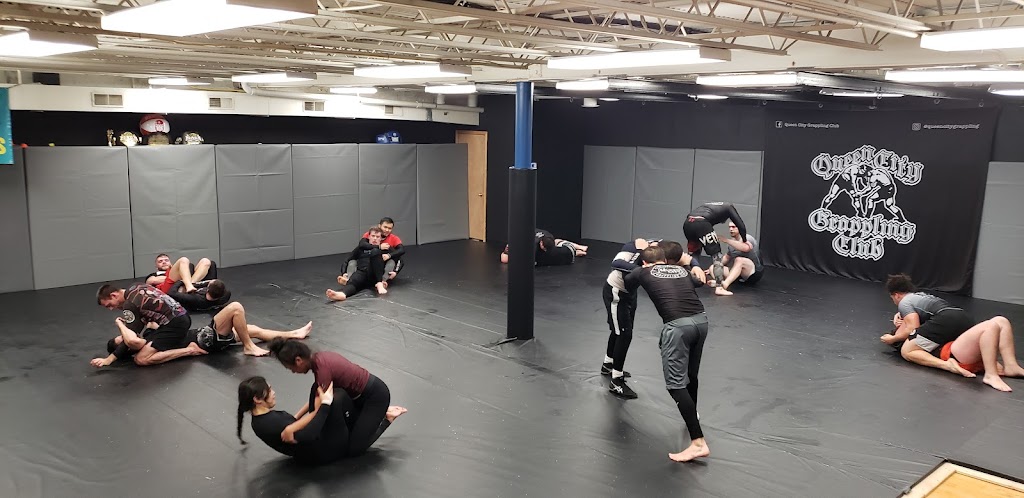 Queen City Grappling Club | 4343 S Dixie Hwy, Middletown, OH 45005, USA | Phone: (513) 425-8100