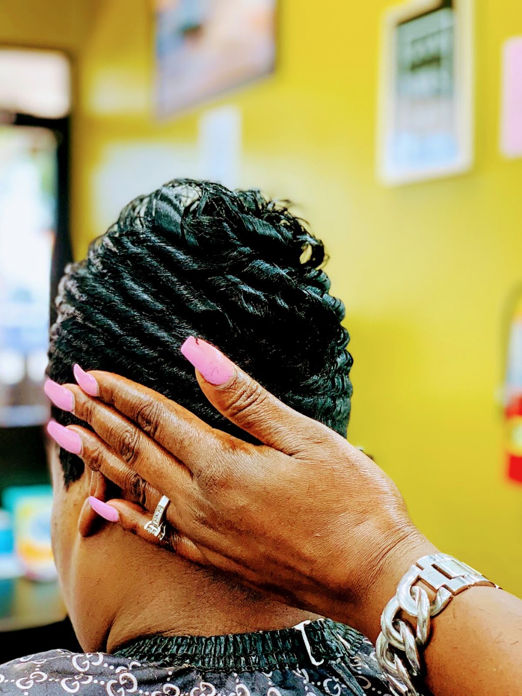 The Basement Hair Salon | 2560 N State Rd 7, Lauderdale Lakes, FL 33313, USA | Phone: (754) 200-5090