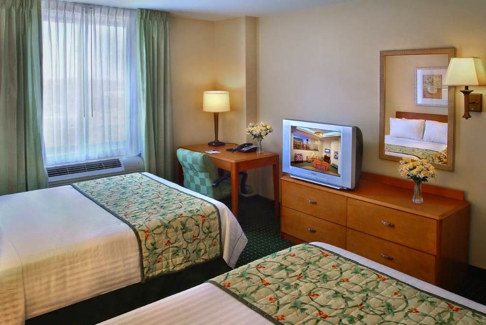 Corona Hotel | 112-23 Roosevelt Ave, Corona, NY 11368, USA | Phone: (718) 779-5200