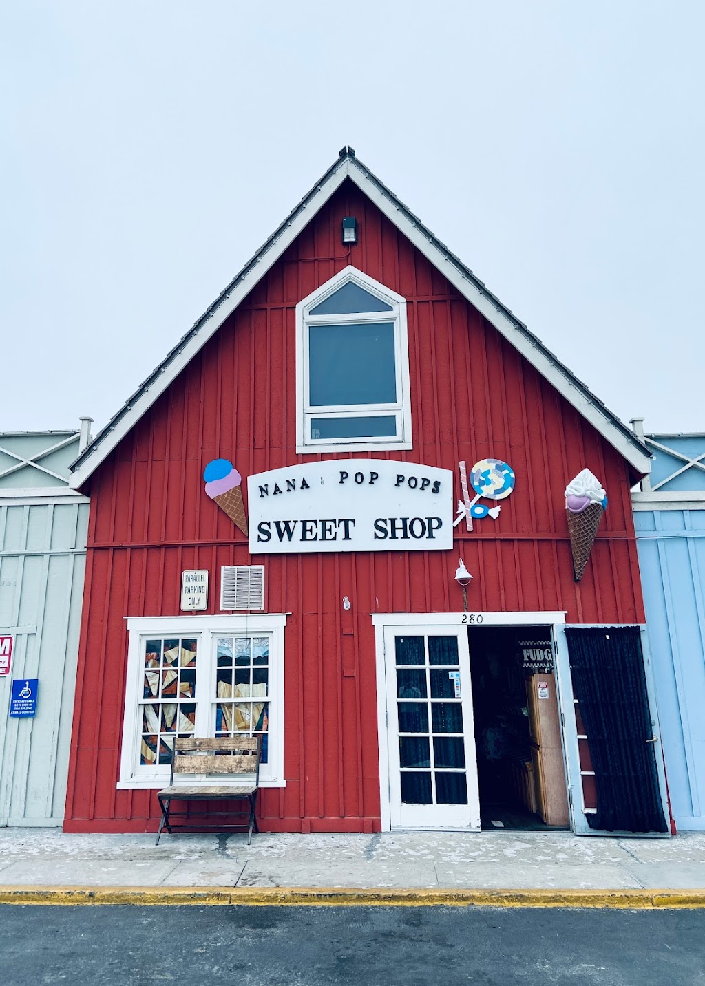 Nanas and Pops Sweet Shop | 280 S Harbor Dr, Oceanside, CA 92054, USA | Phone: (760) 722-1723