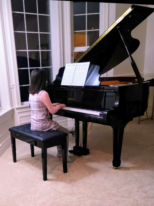 Piano Lessons at Li-Sans Piano Studio (Puyallup) | 15312 136th Ave E, Puyallup, WA 98374, USA | Phone: (253) 686-3786