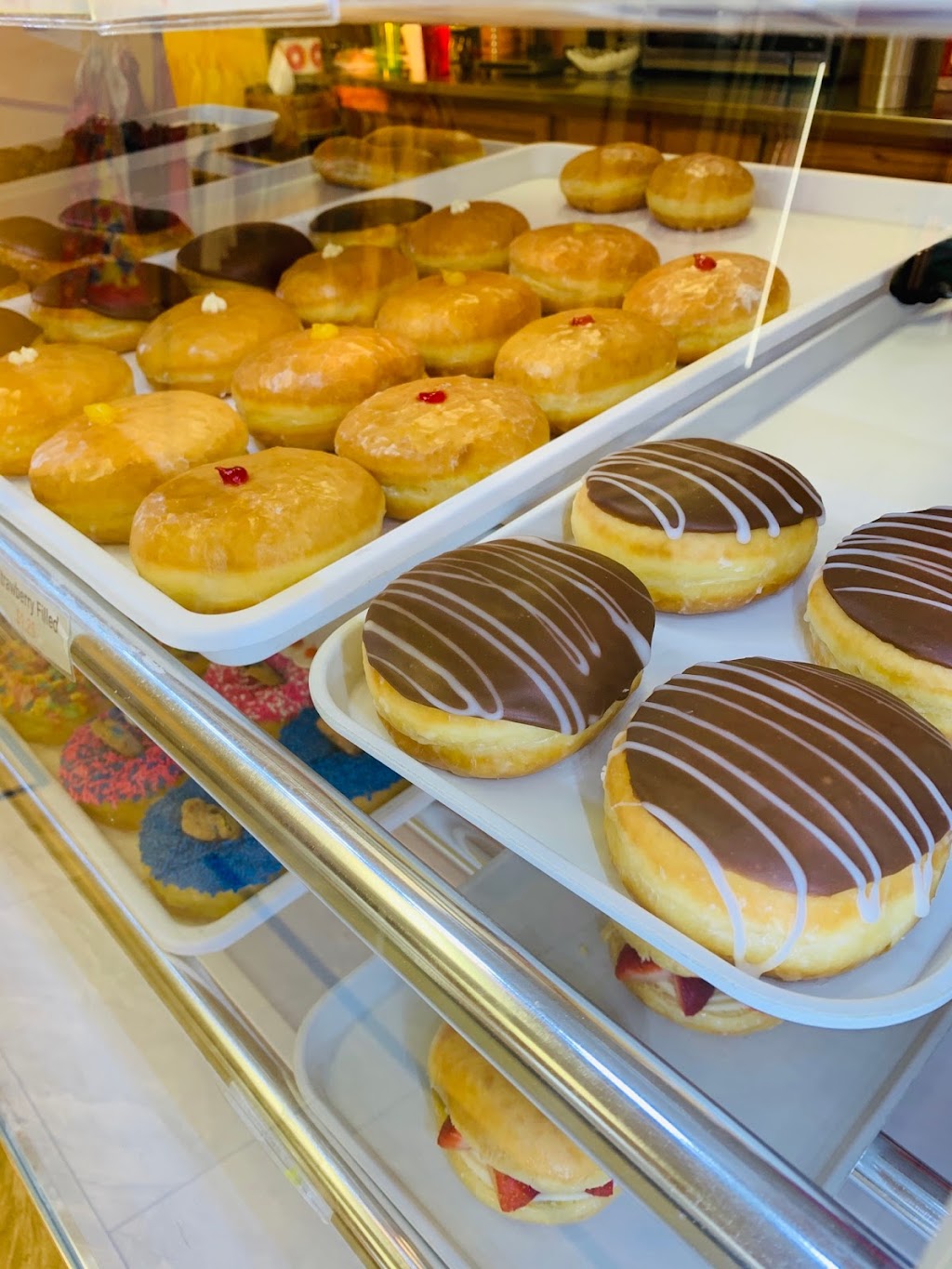 Williams Donuts and Coffee | 398 GA-155 S, McDonough, GA 30253, USA | Phone: (678) 782-5347