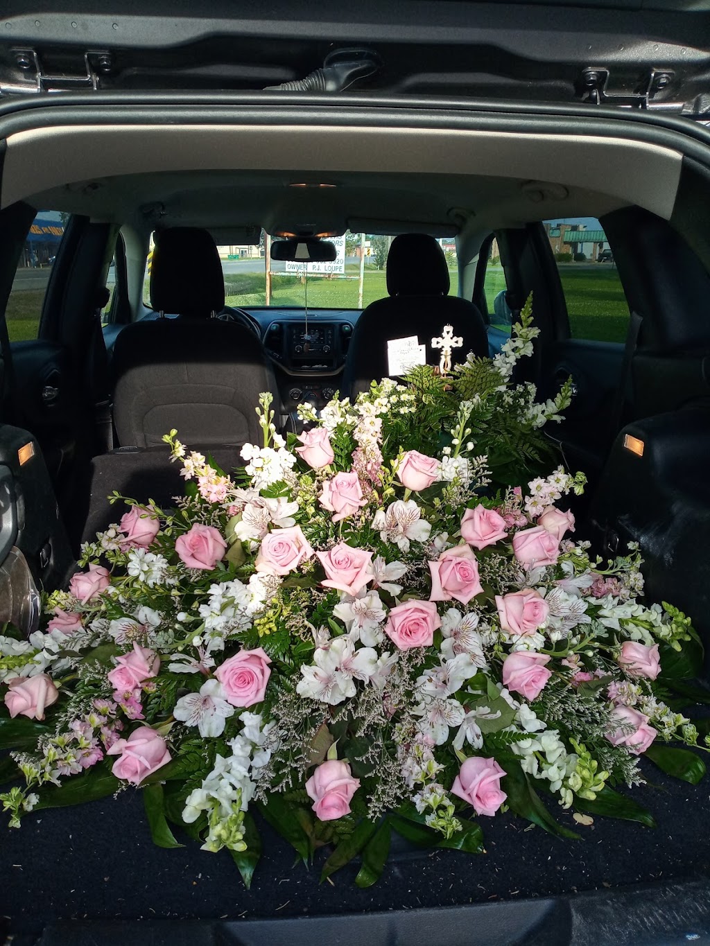 Heartfelt Flowers | Crescent Ave, Lockport, LA 70374, USA | Phone: (985) 303-5579