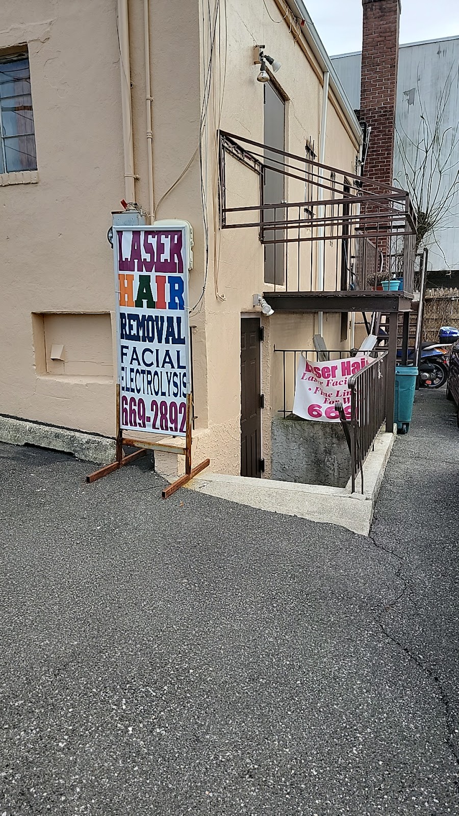 Roslyn Hair Removal & Electrolysis | 1137 Willis Ave, Albertson, NY 11507, USA | Phone: (516) 669-2892