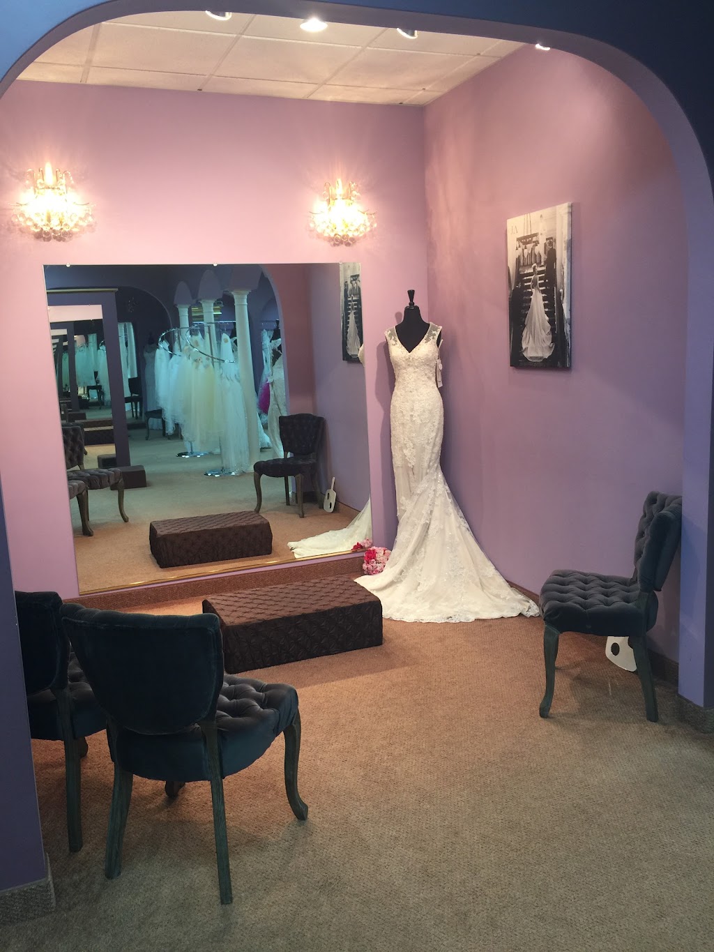 Xenas Bridal | 1656 Central Ave, Albany, NY 12205 | Phone: (518) 464-3434