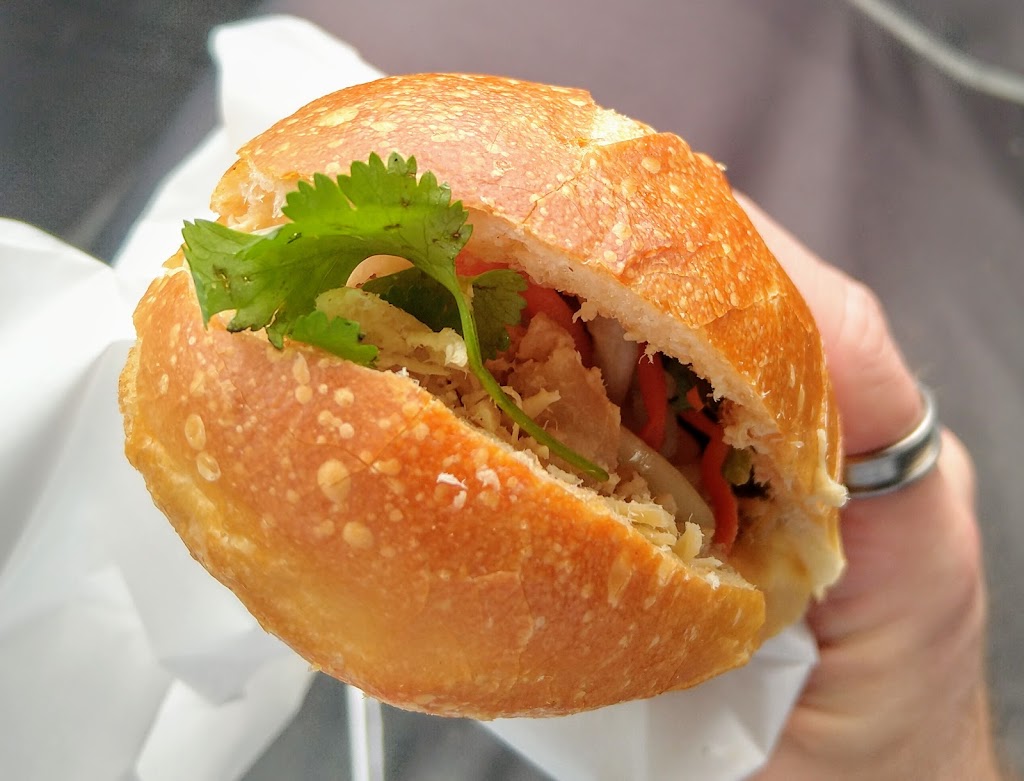 Taste Togo BanhMi | 18230 E Valley Hwy #153, Kent, WA 98032 | Phone: (425) 291-9160