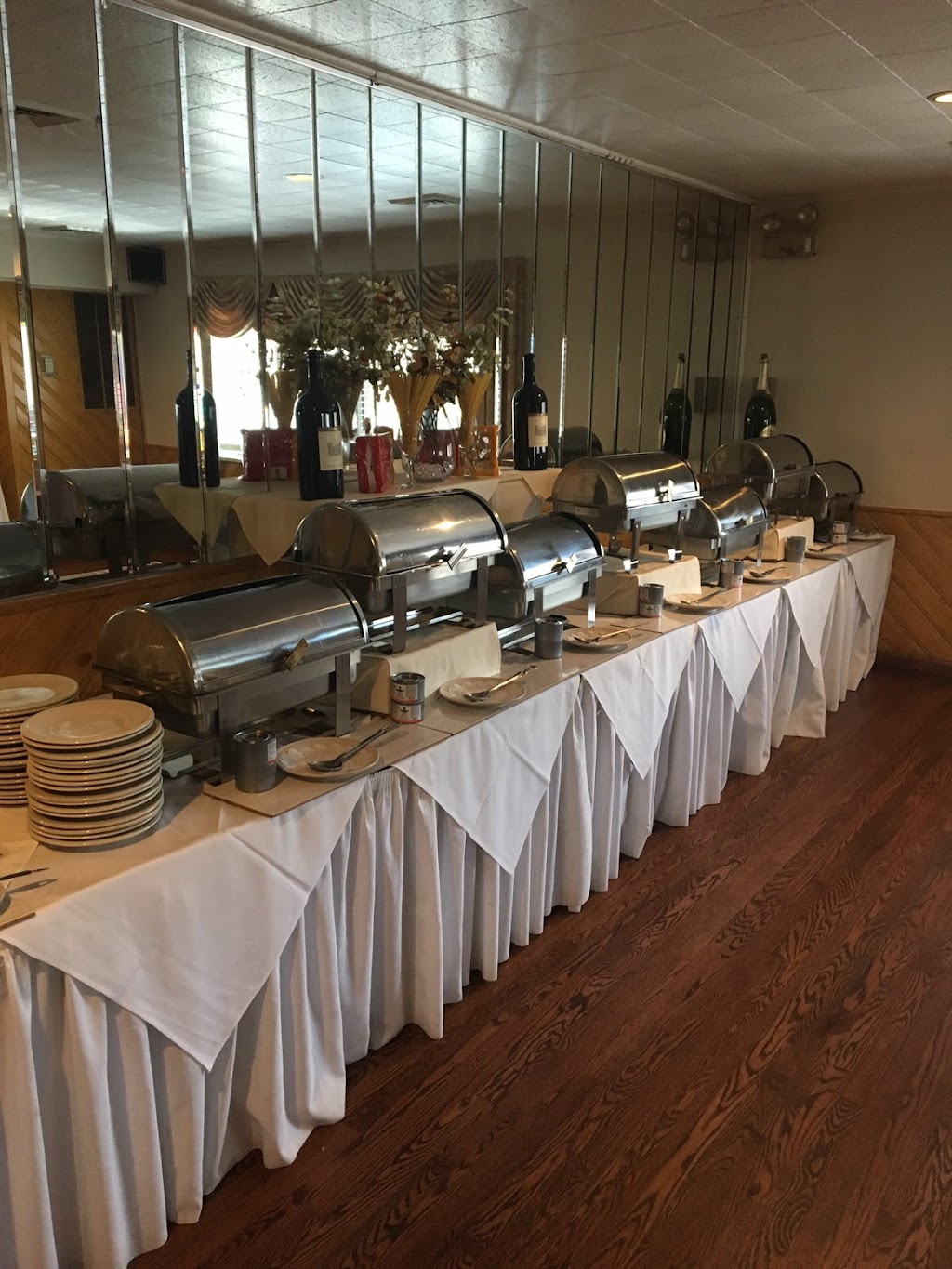 Casa Rina of Thornwood | 886 Commerce St, Thornwood, NY 10594, USA | Phone: (914) 769-4515