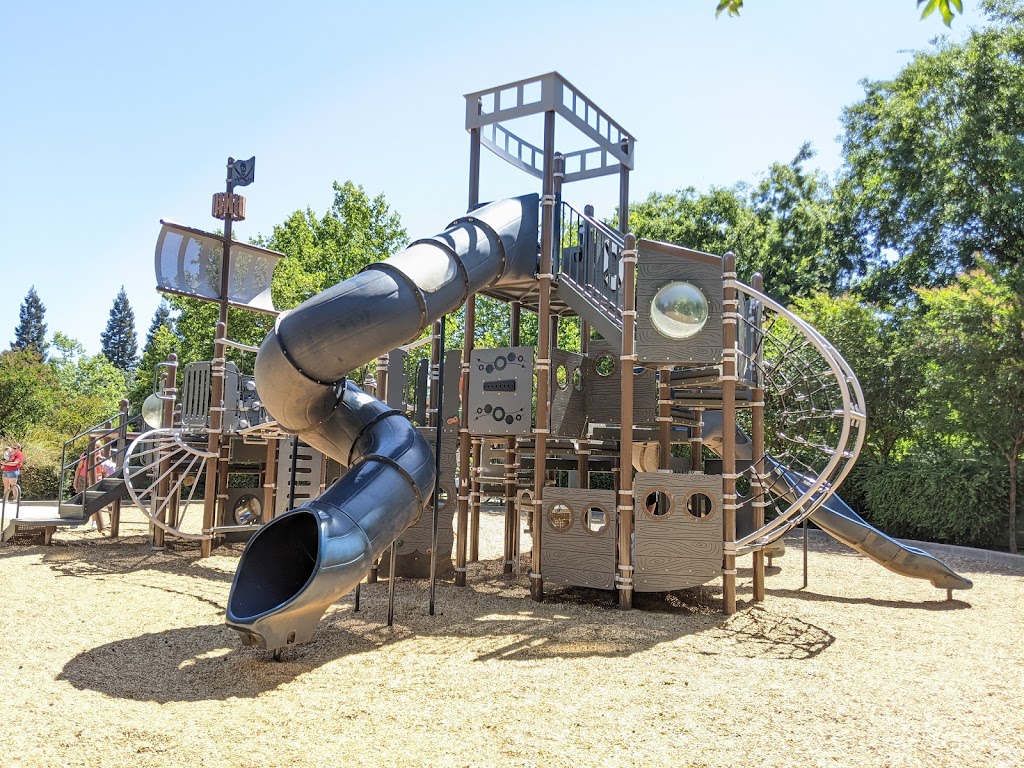 Hillsborough Park | 1001 Hillsborough Dr, Roseville, CA 95746, USA | Phone: (916) 772-7529