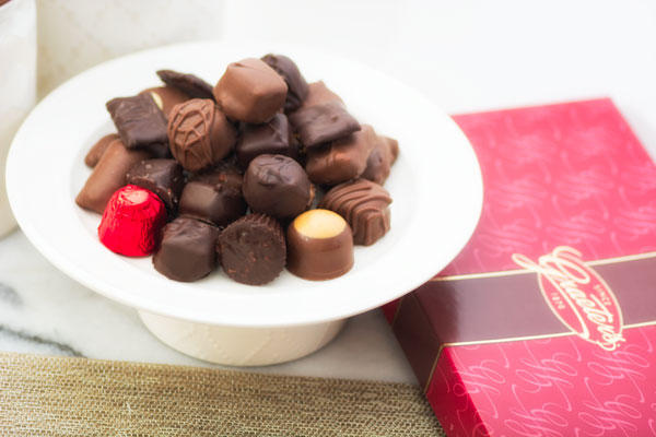 Graeters Ice Cream | 1534 W Lane Ave, Columbus, OH 43221, USA | Phone: (614) 488-3222