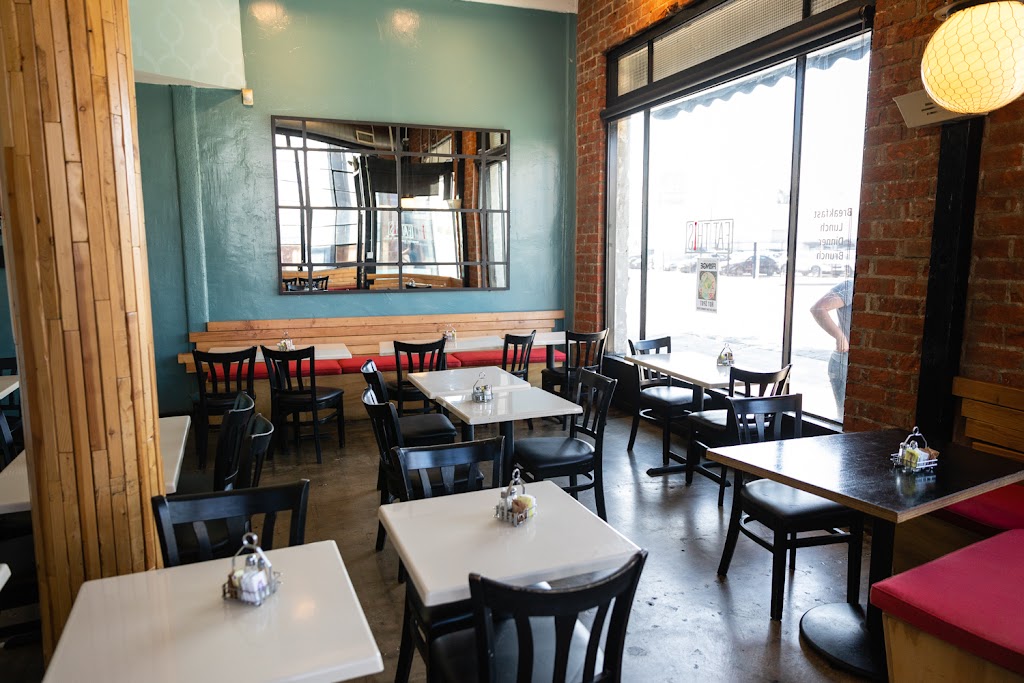 Eat This Cafe | 6547 Santa Monica Blvd, Los Angeles, CA 90038, USA | Phone: (323) 999-2003