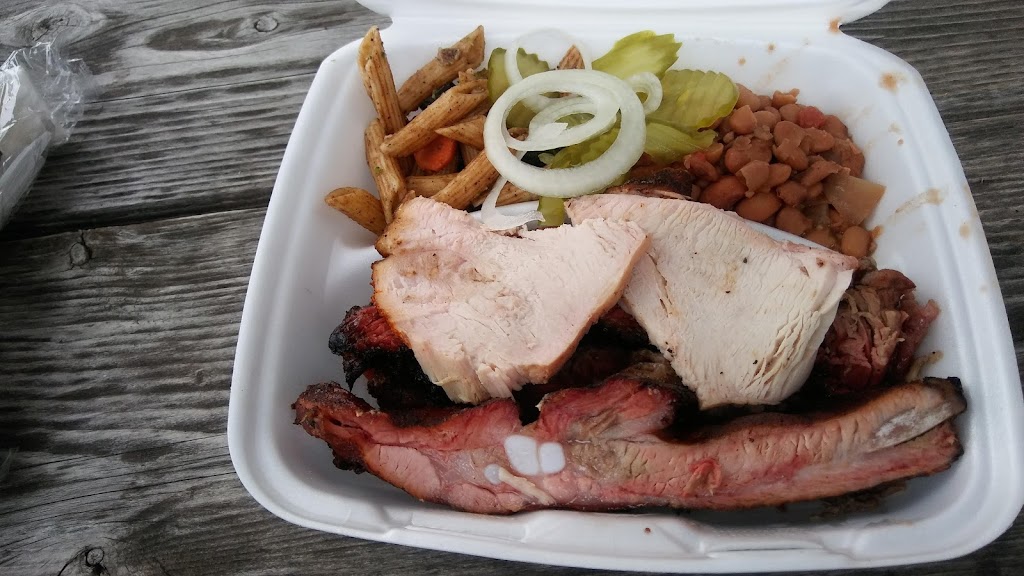 Sams BBQ | 15801 Northwest Blvd, Robstown, TX 78380, USA | Phone: (361) 387-6677