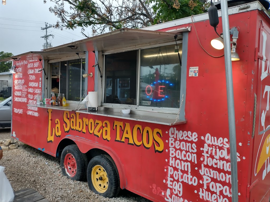Tacos La Sabroza | 106 W Parsons St, Manor, TX 78653 | Phone: (512) 803-4565