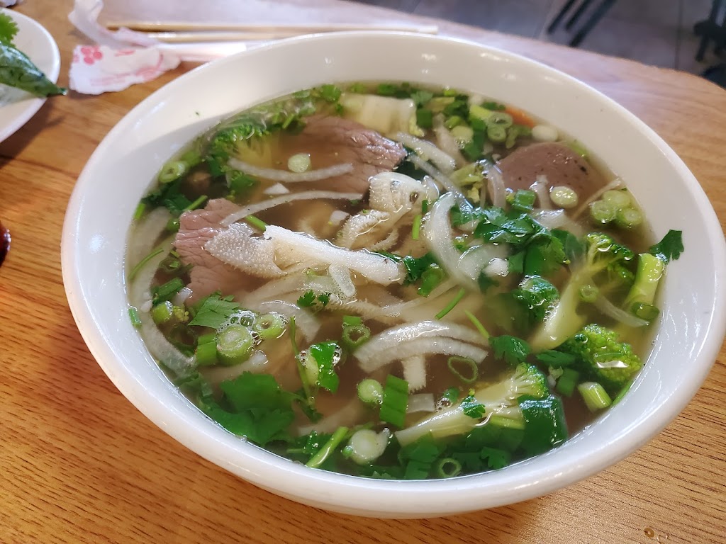 Phở Saigon | 816 U.S. Hwy 190, Covington, LA 70433, USA | Phone: (985) 871-3954