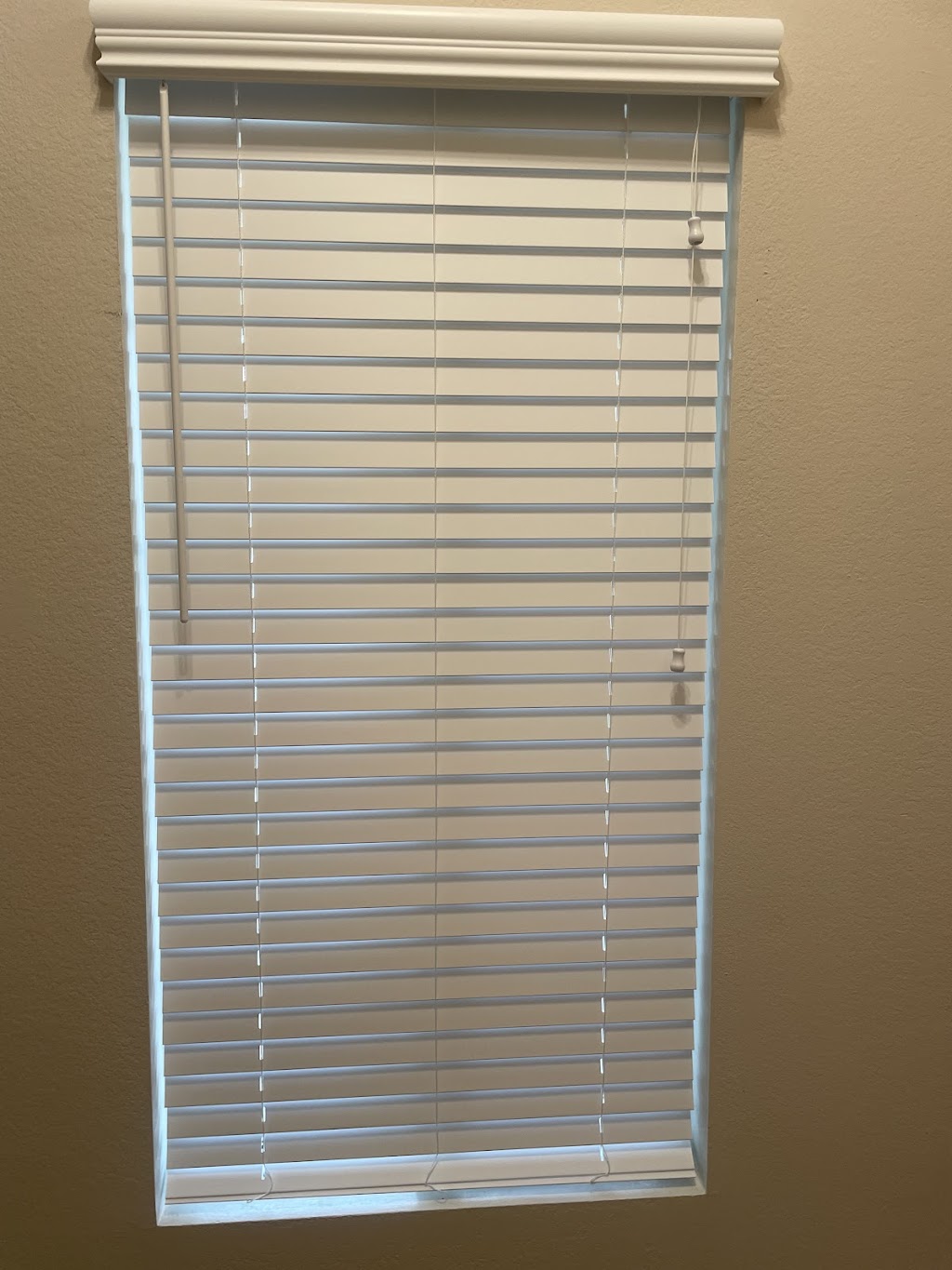 Blinds and Designs Enterprises | 1747 E Ave Q # B2, Palmdale, CA 93550, USA | Phone: (661) 265-7604