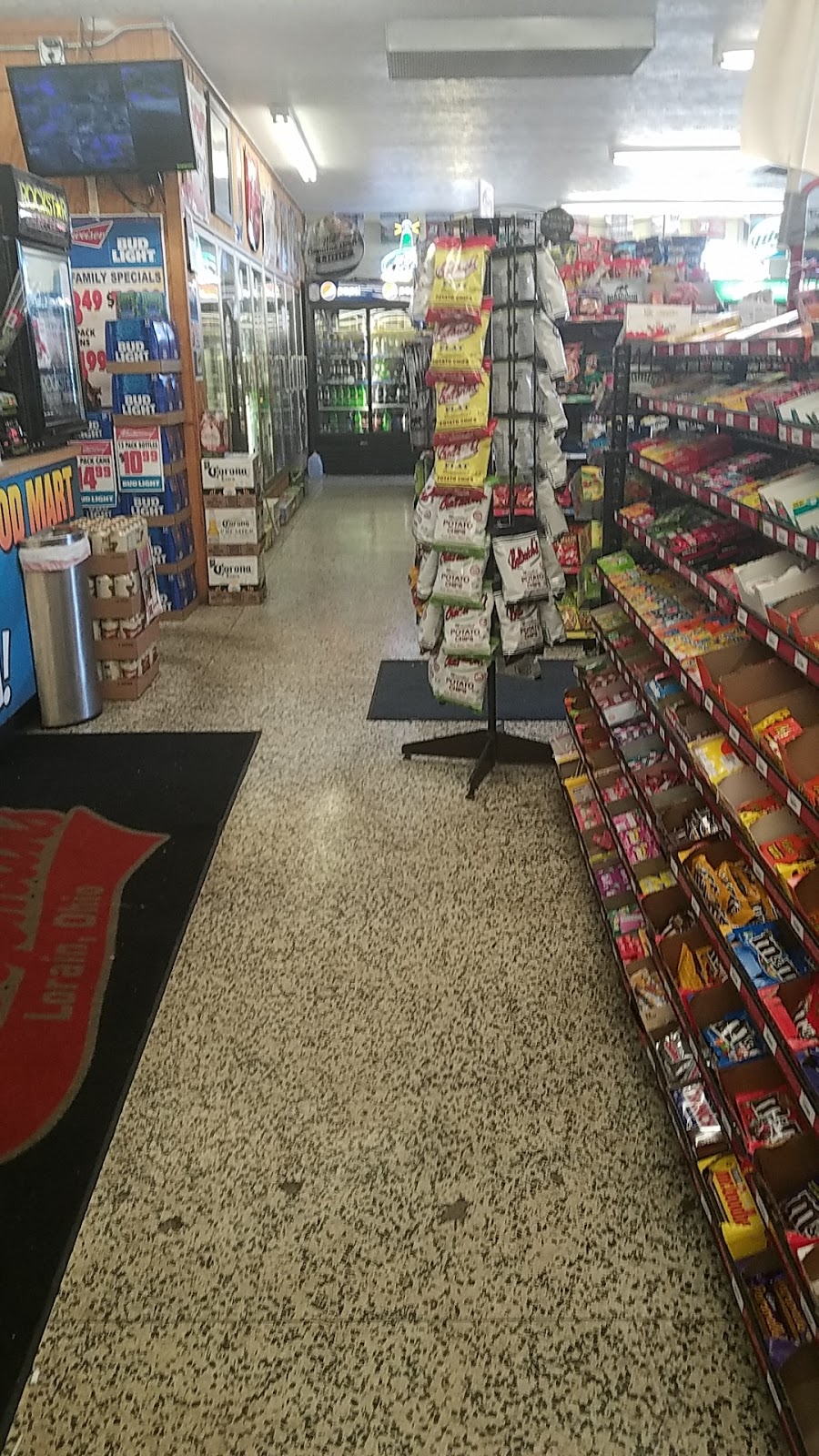 Chapmans Food Mart | 2625 W Erie Ave, Lorain, OH 44053, USA | Phone: (440) 244-9560