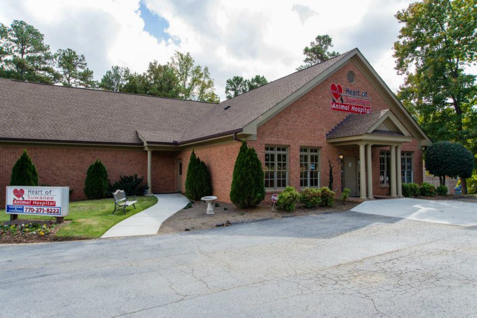 Heart of Suwanee Animal Hospital | 750 Peachtree Industrial Blvd, Suwanee, GA 30024, USA | Phone: (770) 271-8222