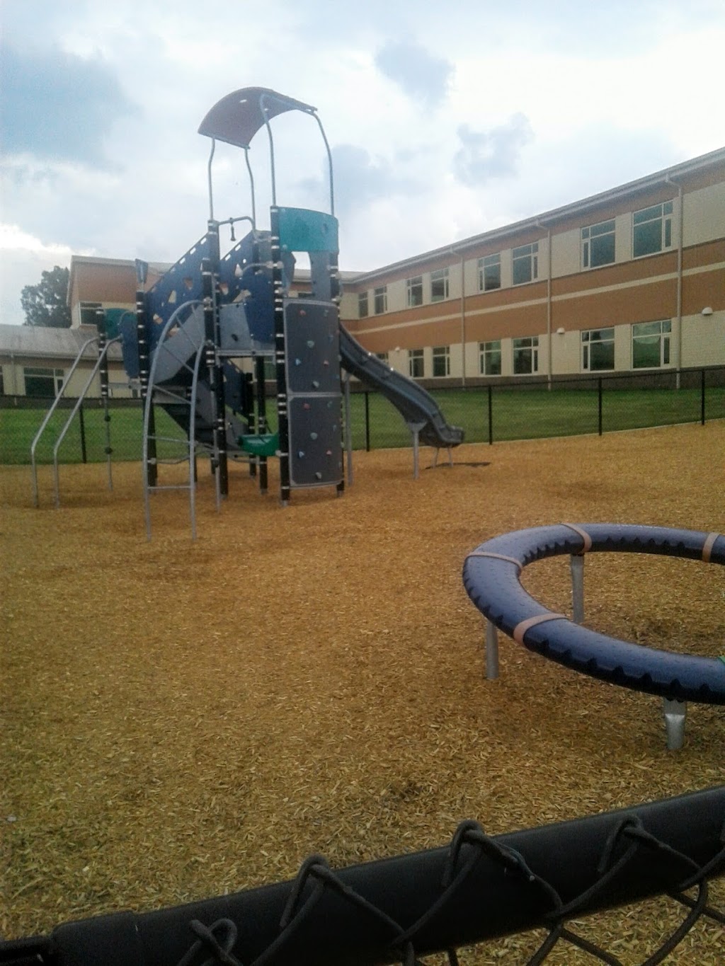 Hubbard Elementary School | 150 Hall Ave SE, Hubbard, OH 44425, USA | Phone: (330) 534-1921
