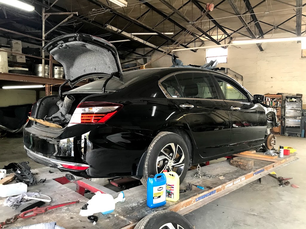 Crown Victoria Body Shop | SE 11th Ave, Hialeah, FL 33010, USA | Phone: (786) 715-7465 Crown Victoria Body Shop | SE 11th Ave, Hialeah, FL 33010, USA | Phone: (786) 715-7465
