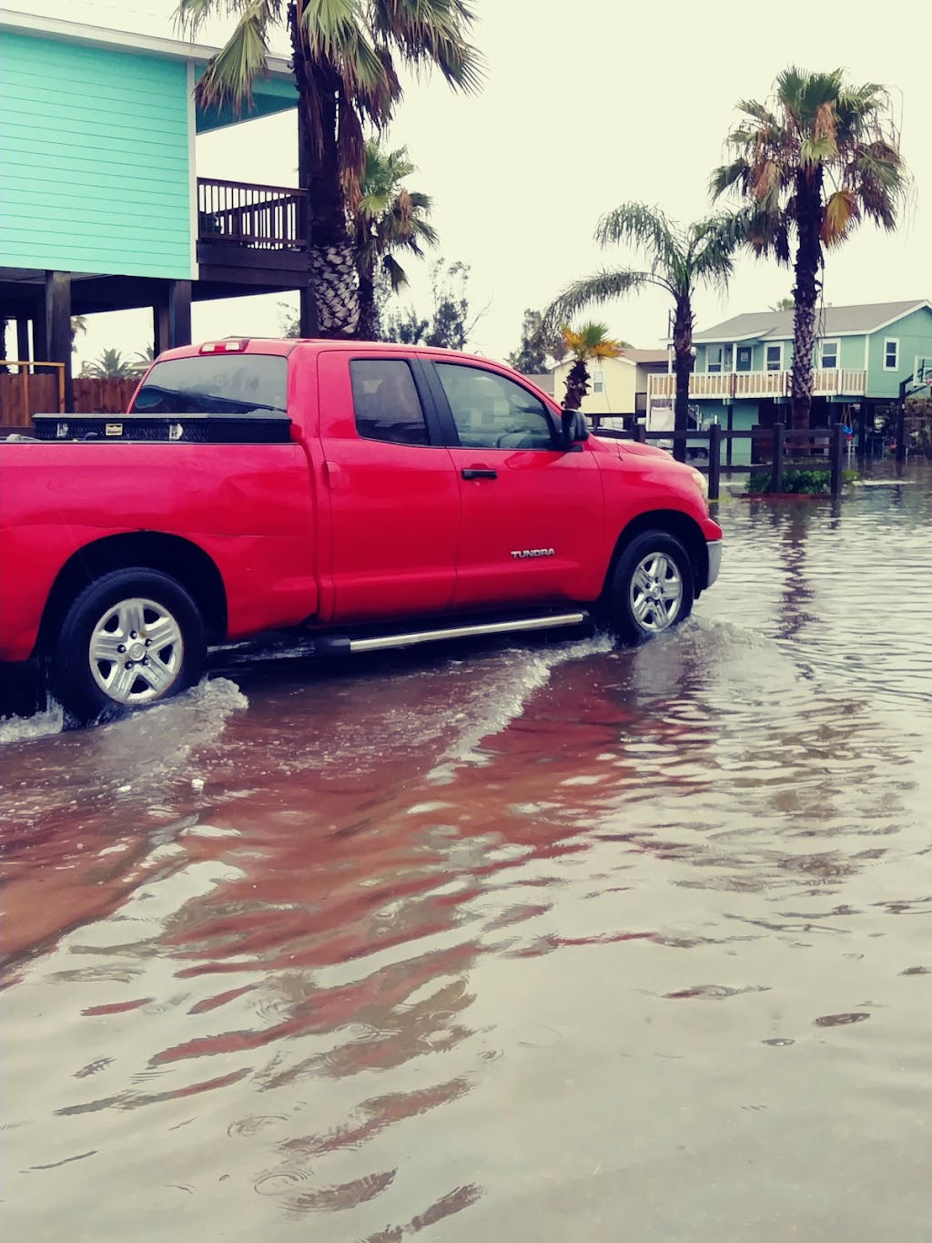 Funtime RV Park Campground | 400 W Avenue C, Port Aransas, TX 78373, USA | Phone: (361) 749-5811