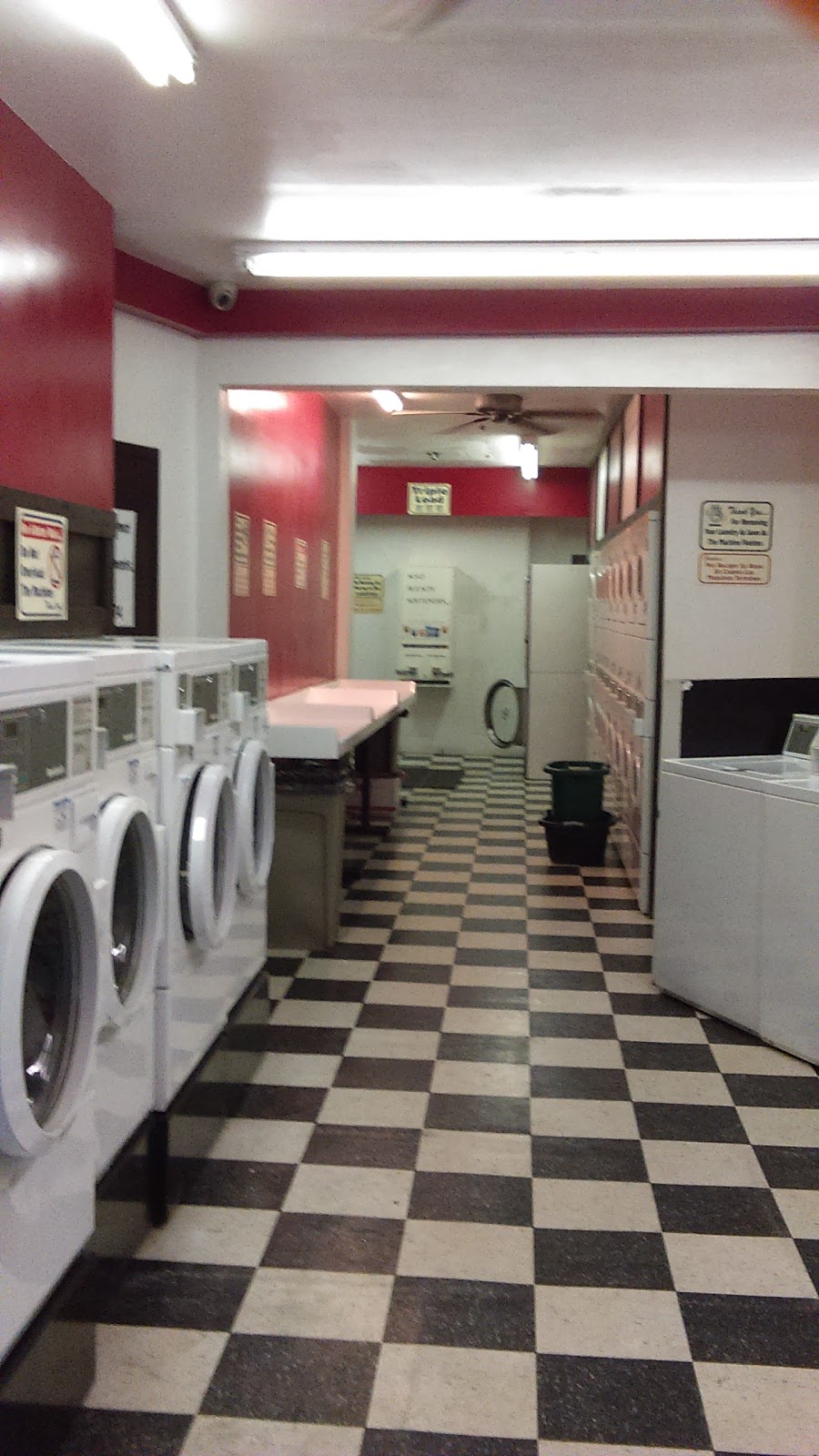 Jays Laundromat | 2813 Brownsville Rd, Pittsburgh, PA 15227, USA | Phone: (814) 791-9274