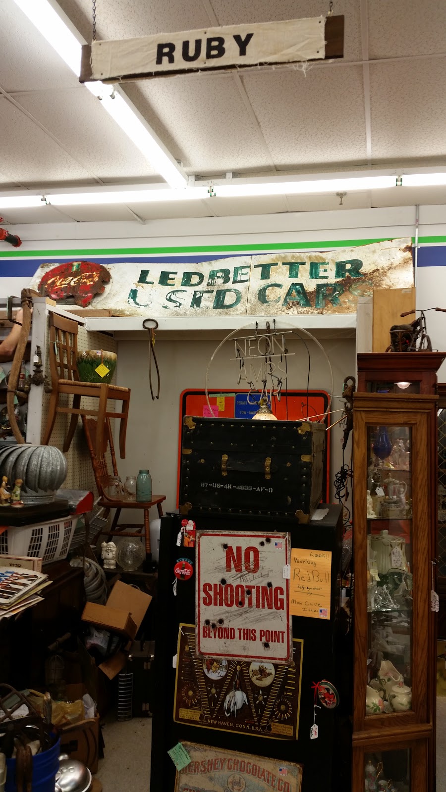 Antique Mall Treasure Hunt | 3217 New MacLand Rd, Powder Springs, GA 30127, USA | Phone: (678) 398-9195