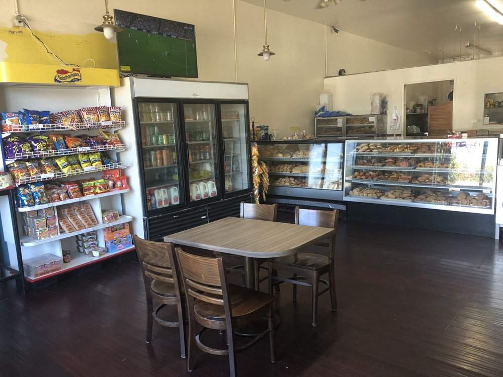 Cafe Con Leche Bakery | 1506 1st St, Los Angeles, CA 90033, USA | Phone: (213) 884-6968
