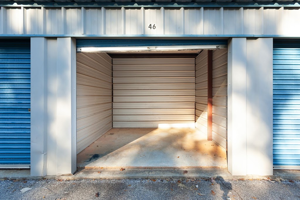 Ms. Lillians Self-Storage | 127 Commerce Dr, Fayetteville, GA 30214, USA | Phone: (770) 766-0889