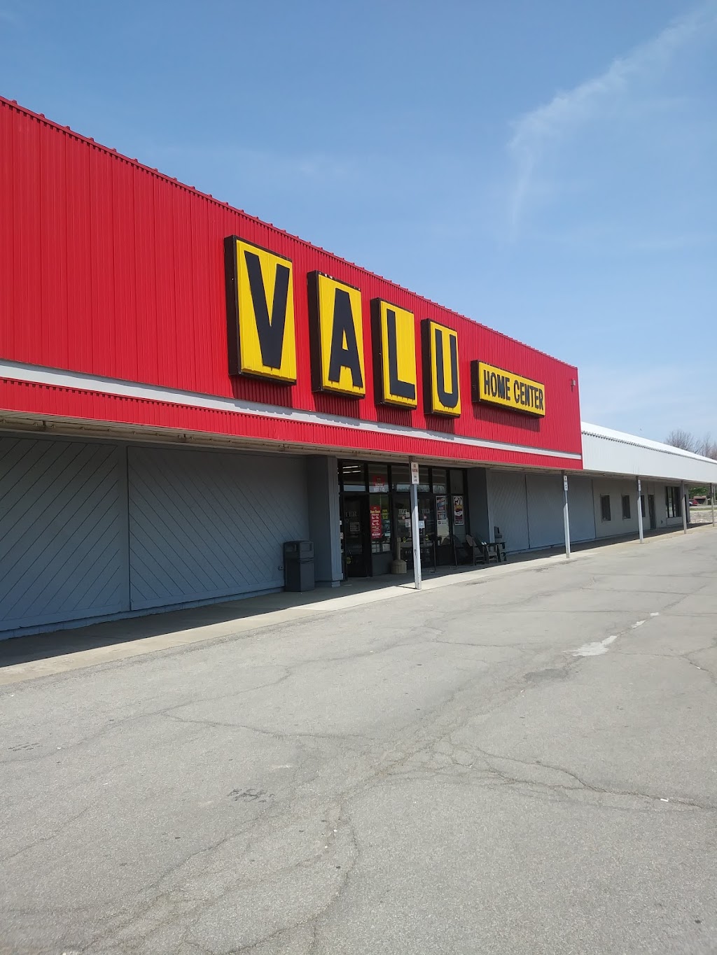 Valu Home Centers | 6001 Porter Rd, Niagara Falls, NY 14304, USA | Phone: (716) 297-1900
