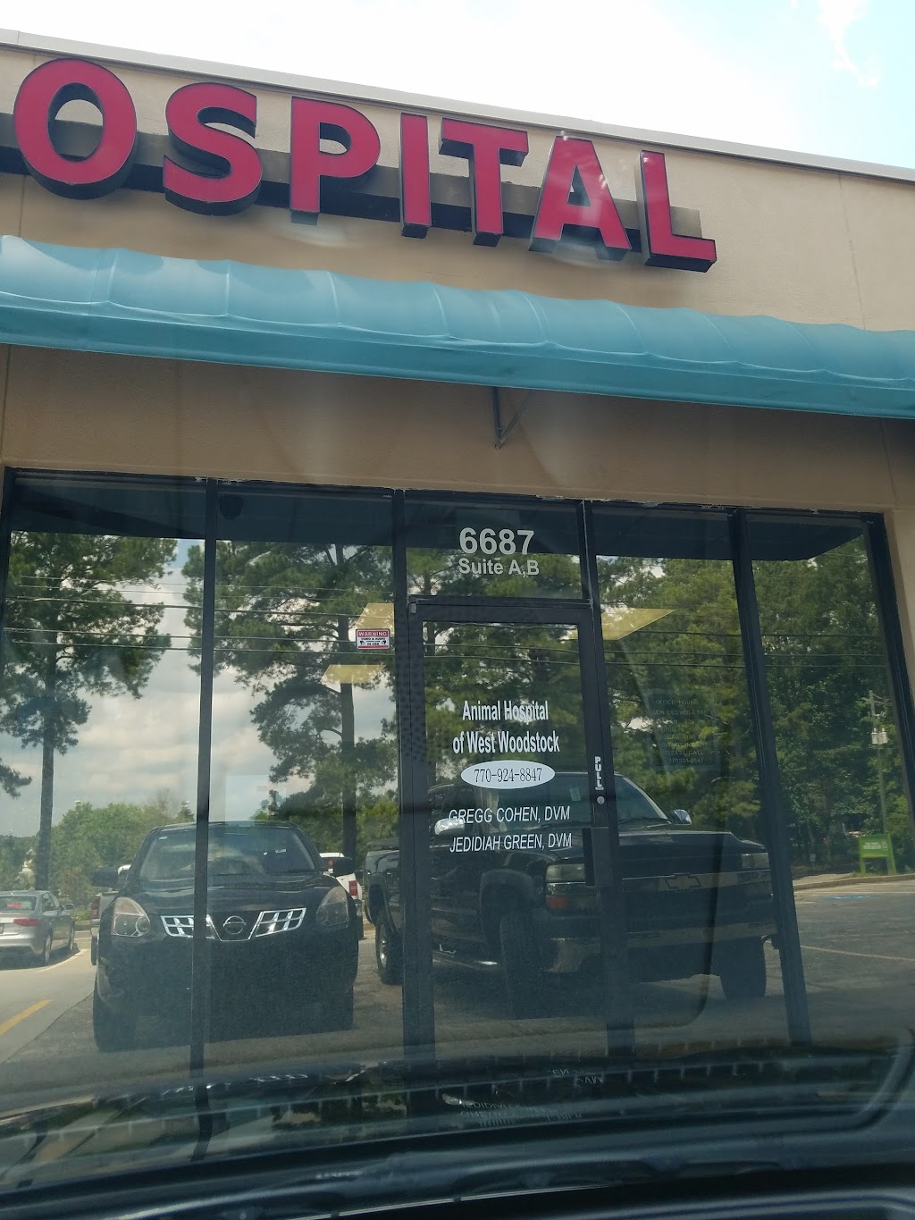 Animal Hospital of W Woodstock | 6687 Bells Ferry Rd # A, Woodstock, GA 30189, USA | Phone: (770) 924-8847