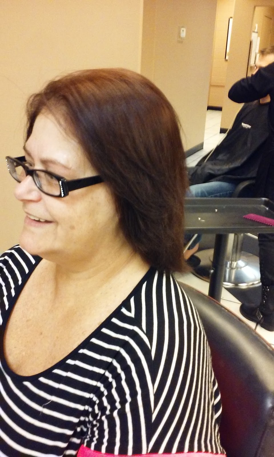 Fantastic Sams Cut & Color | 141 N Wayne Rd, Westland, MI 48185, USA | Phone: (734) 721-3000