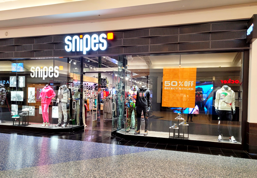 SNIPES | 2034 Green Acres Mall, Valley Stream, NY 11581, USA | Phone: (516) 256-5653