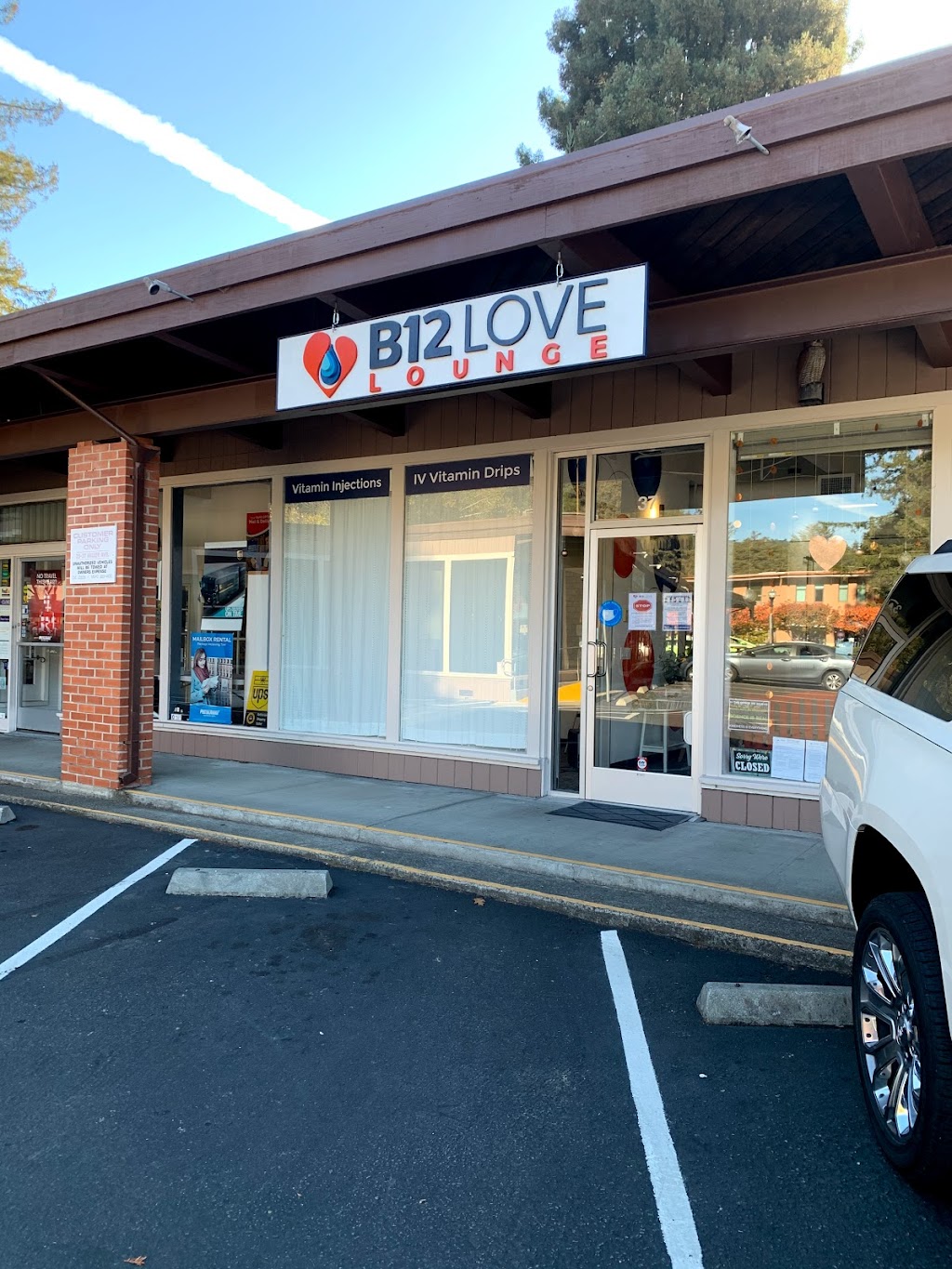 B12 LOVE | Mill Valley | 37 Miller Ave, Mill Valley, CA 94941, USA | Phone: (415) 569-2099