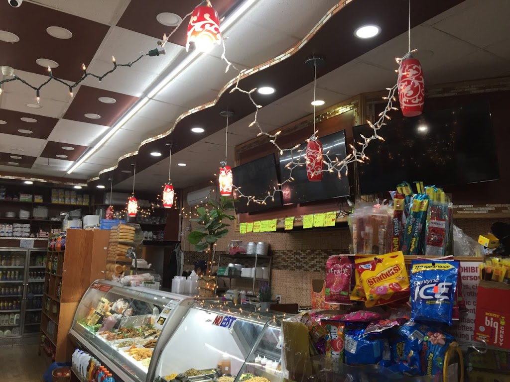 Hunts Point Deli Grocery Inc. | 848 Hunts Point Ave, Bronx, NY 10474, USA | Phone: (718) 542-3698