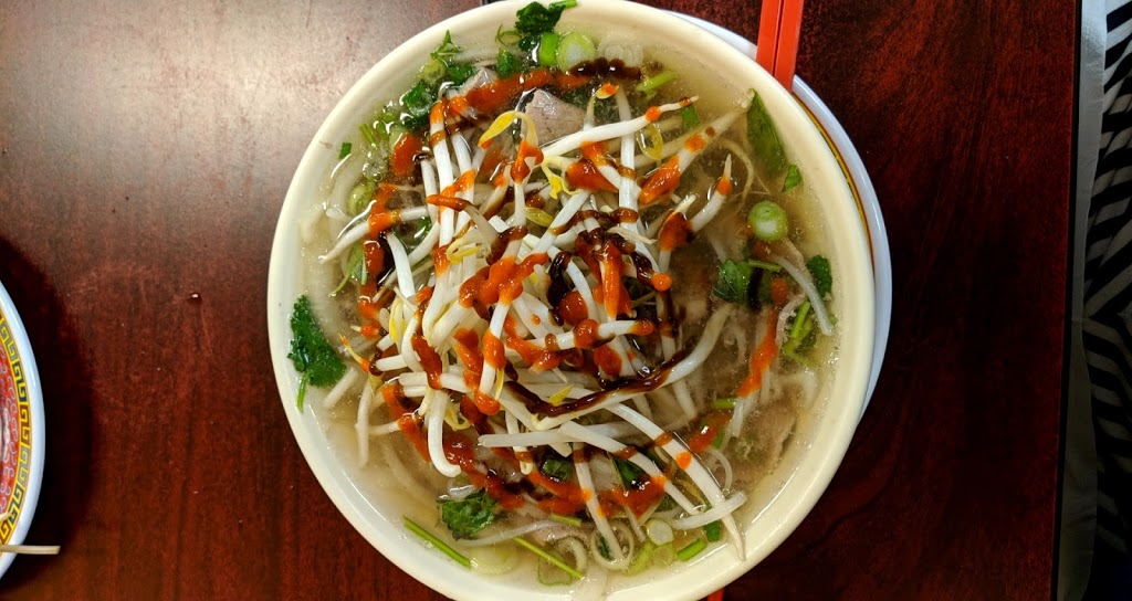 Pho Bowl | 6406 Landsdowne Centre Dr, Alexandria, VA 22315 | Phone: (703) 339-9101